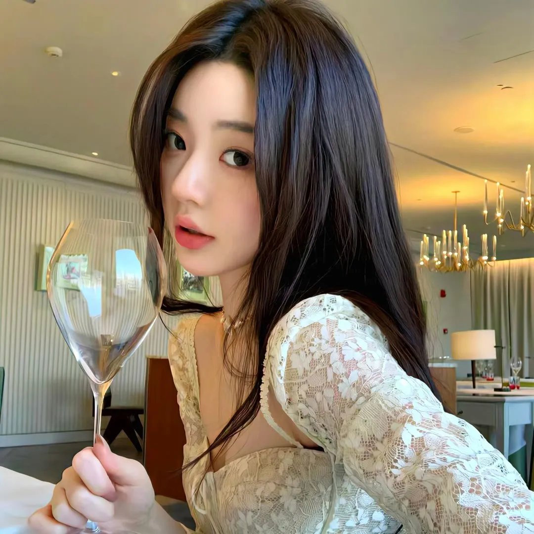 左轮百合